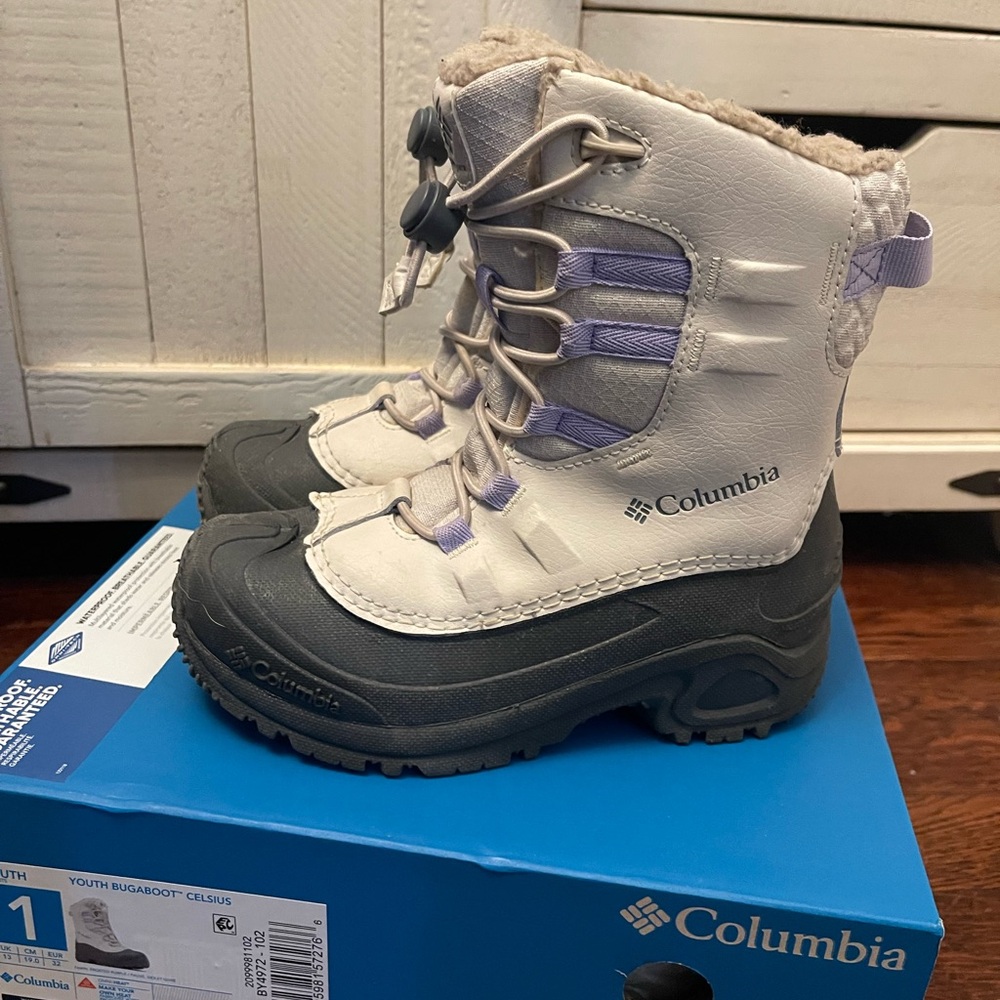 Columbia Youth Snow Boots - White and Gray with Purple Accents